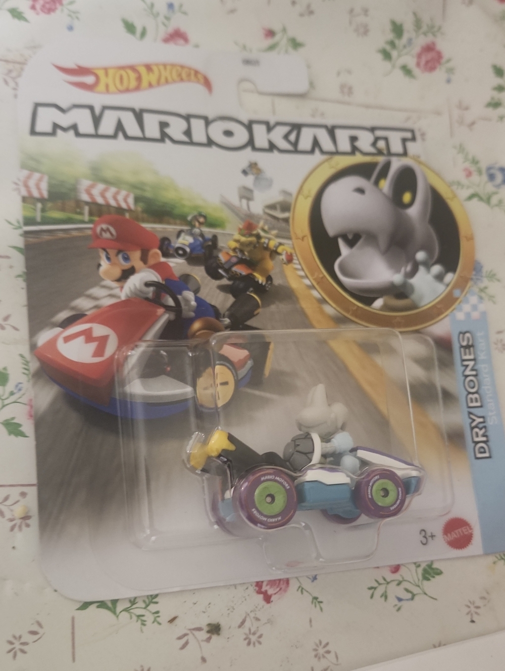 Hot Wheels Mario Kart Dry Bones Purple & White Kart Toy - Official Mattel